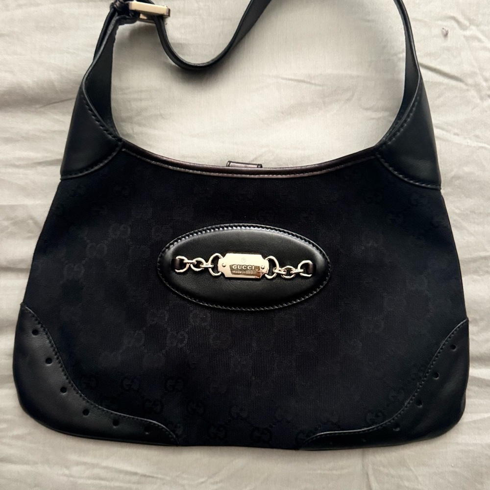Gucci Black Shoulder Bag - Picture 2 of 3
